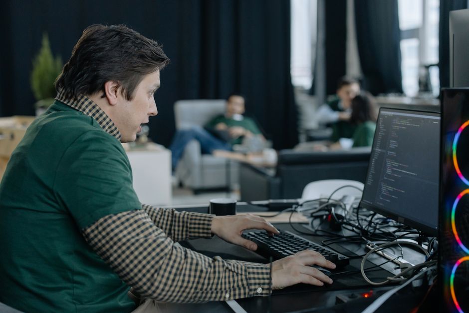 Учебные материалы и проекты студентов Pro Academy S.A.